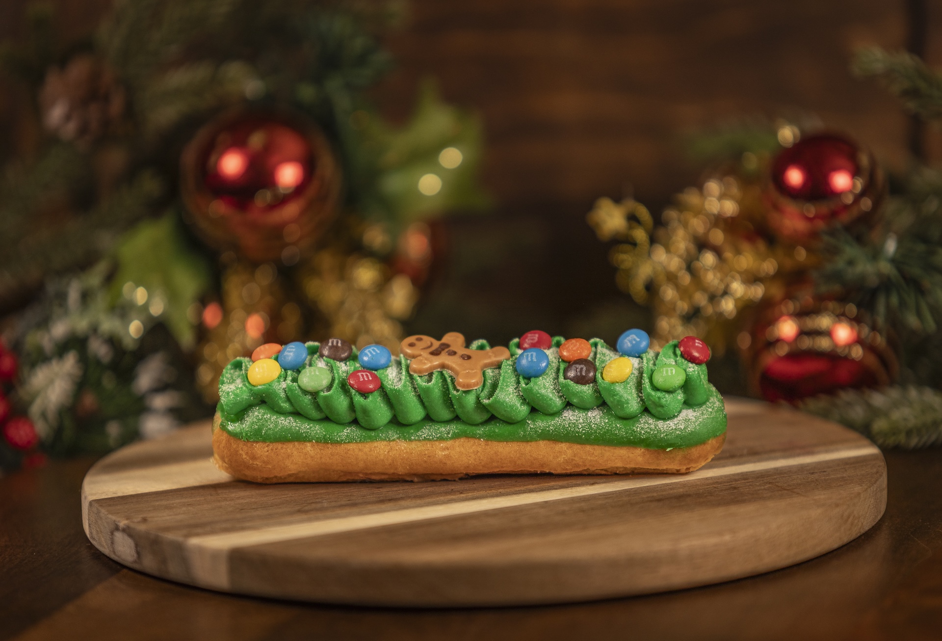 Festival of Holidays - M&M Eclair