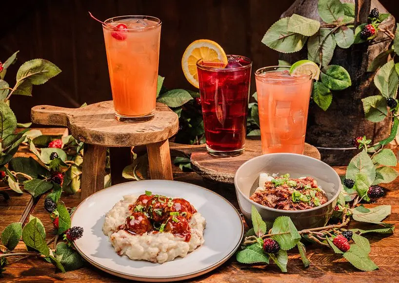 Knotts Boysenberry Festival Calico Railroad Bar Booth