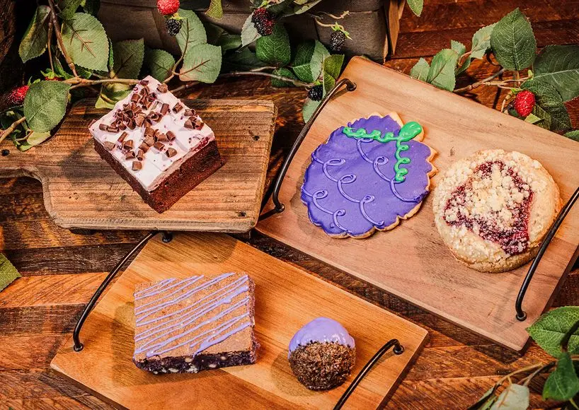 Knotts Boysenberry Festival Ghost Town Bakery